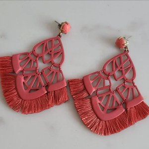 ALEXANDRIA CHANDELIER EARRINGS IN CORAL RED
